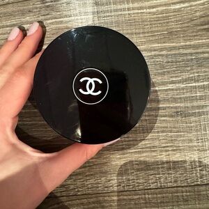 CHANEL Poudre Universelle Libre Loose Powder - Beige